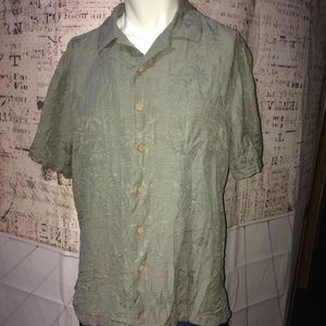 Batck Bay M green Hawaiian shirt
